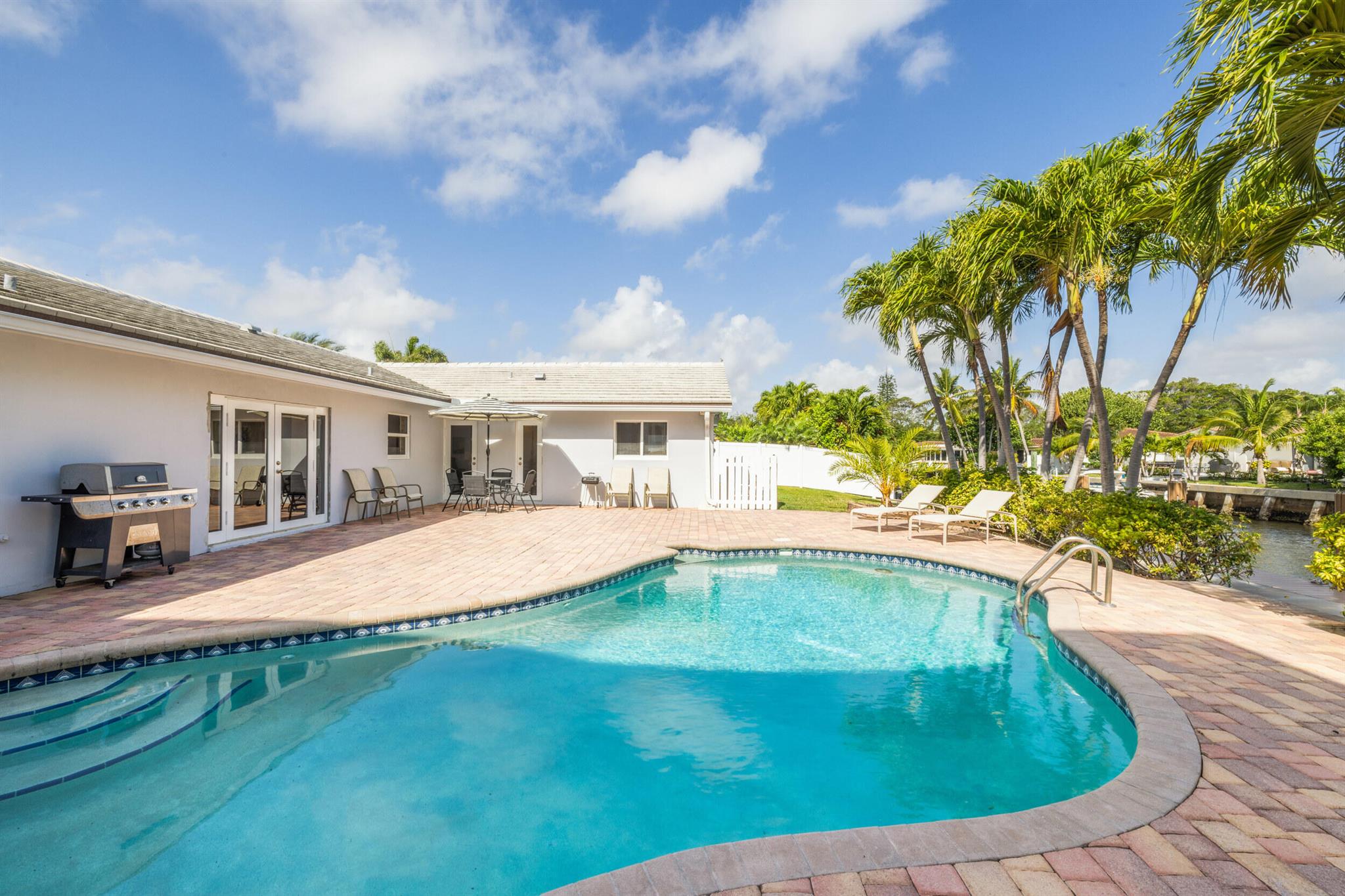 925 Cypress Drive