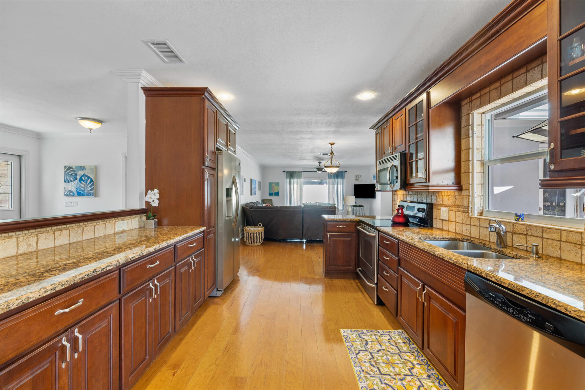 925 Cypress Drive