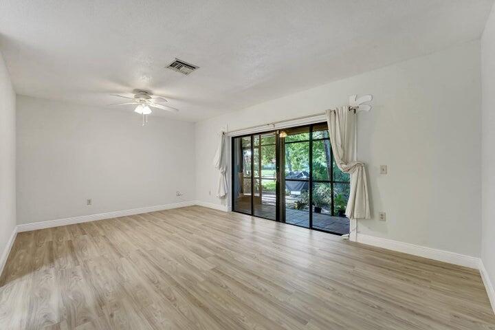 2737 Lowson Boulevard D