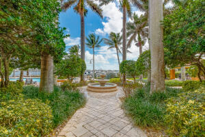 140 Yacht Club 107 Way 107