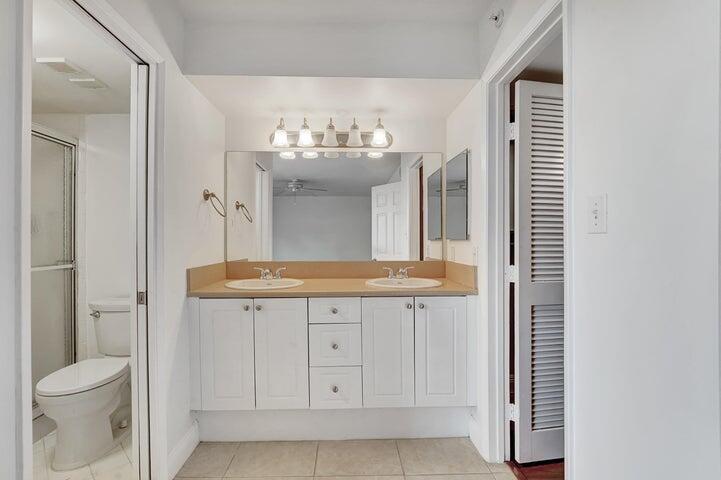 2025 Lavers Circle D504