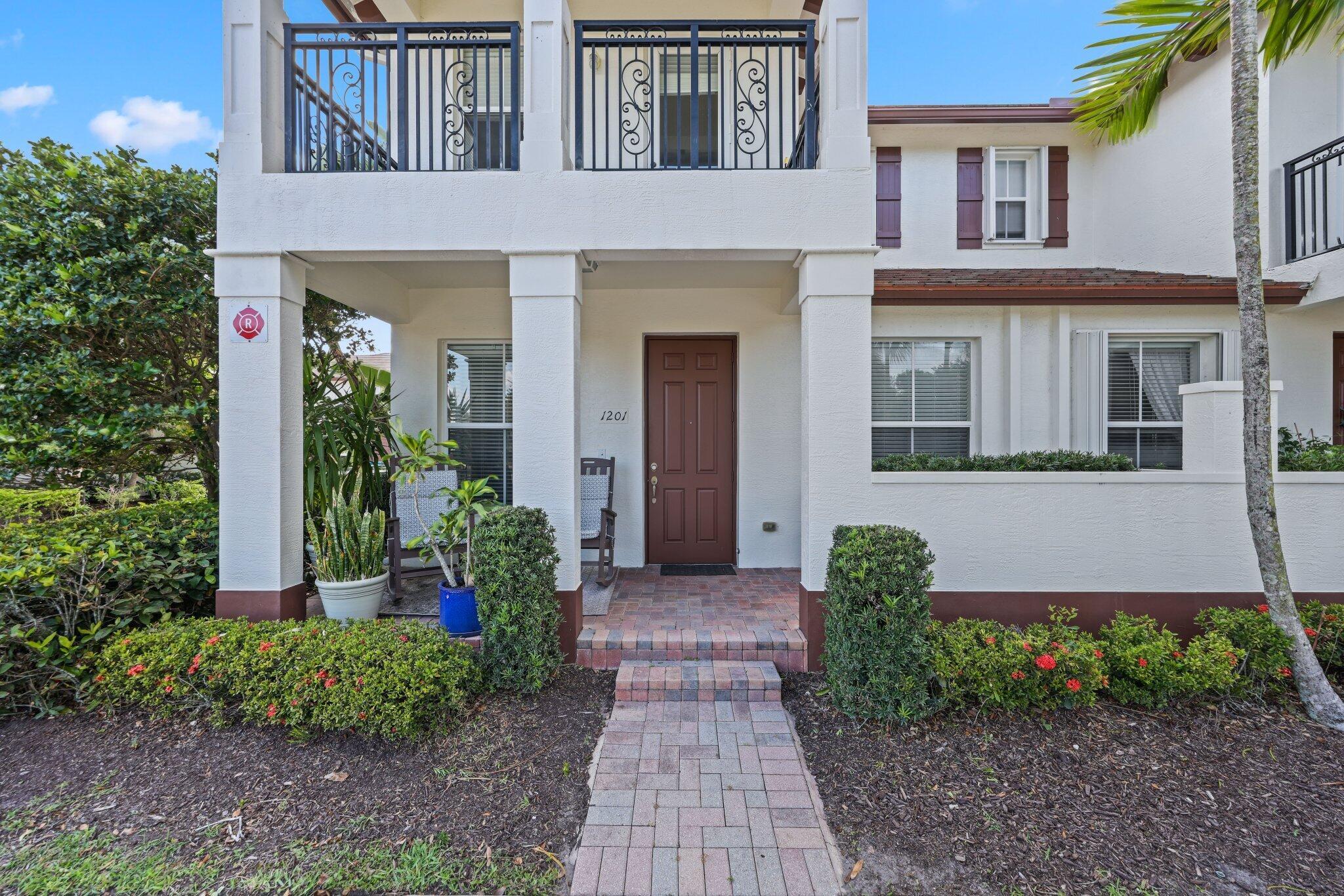 4651 Mimosa Terrace 1201