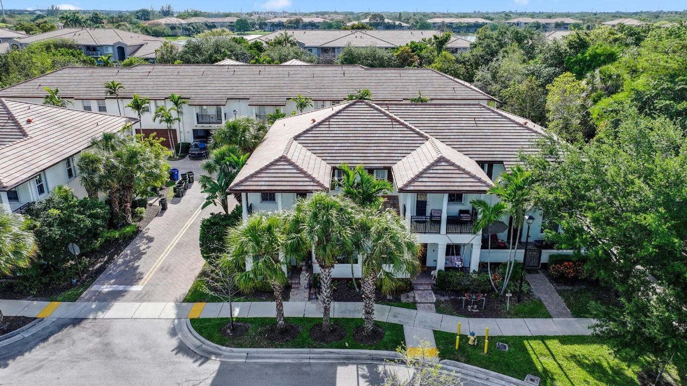 4651 Mimosa Terrace 1201