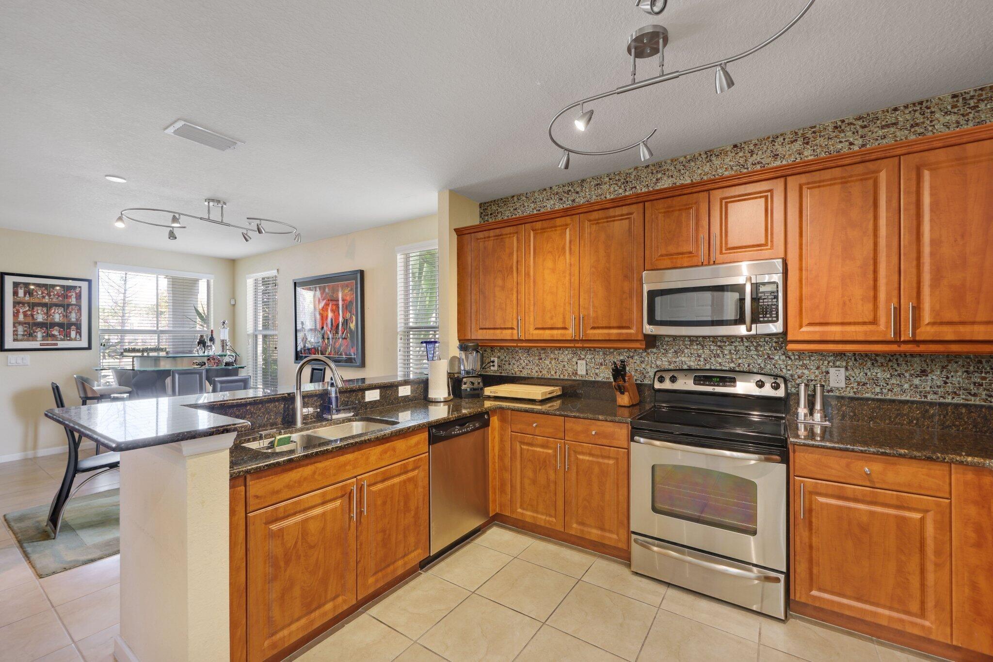 4651 Mimosa Terrace 1201