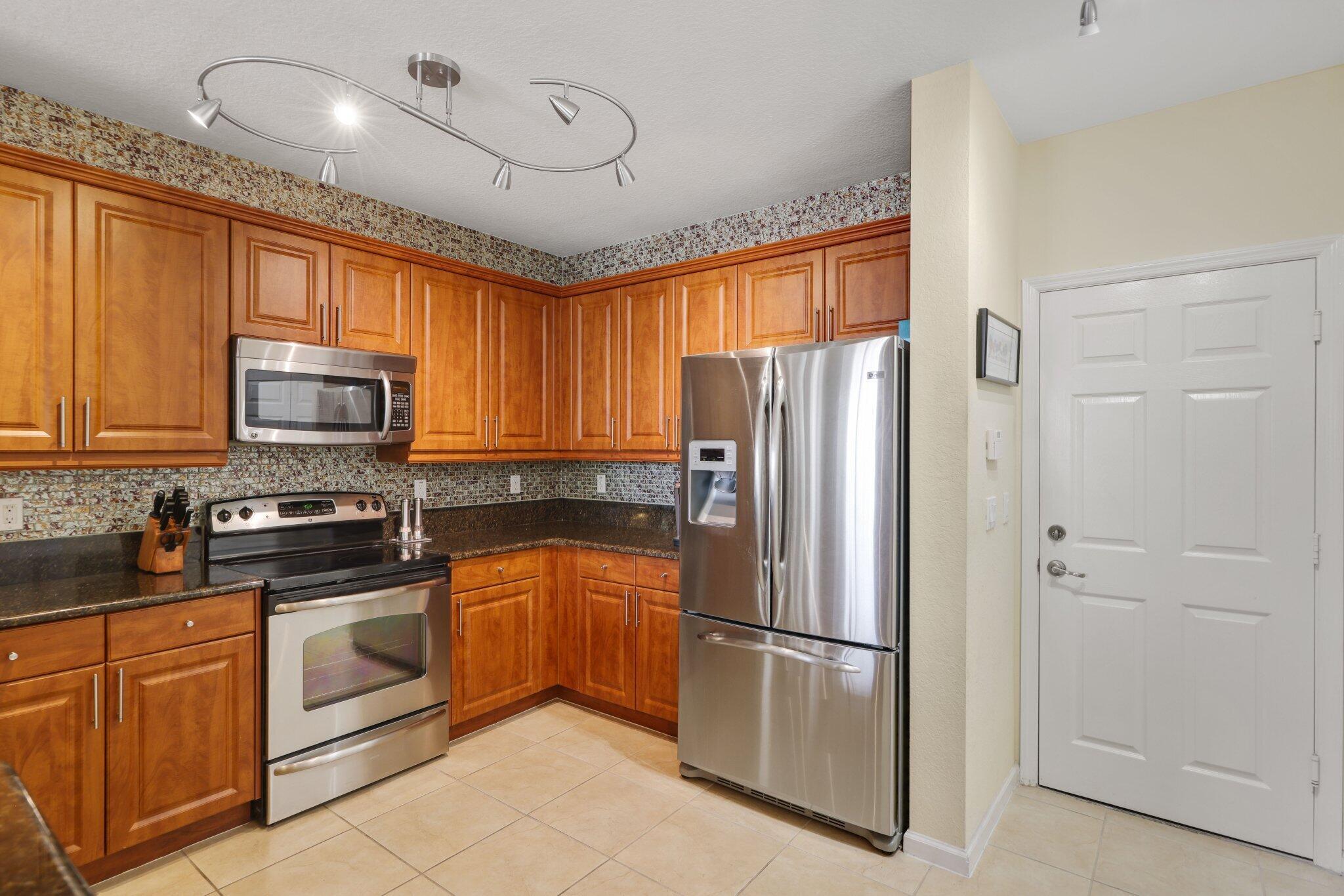 4651 Mimosa Terrace 1201