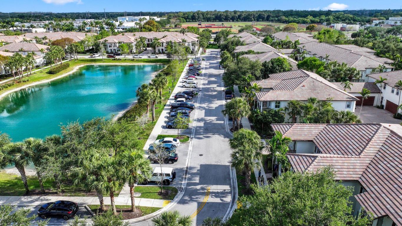 4651 Mimosa Terrace 1201