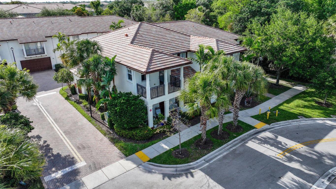 4651 Mimosa Terrace 1201