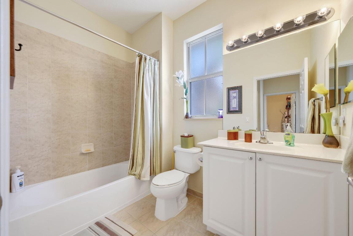 4651 Mimosa Terrace 1201