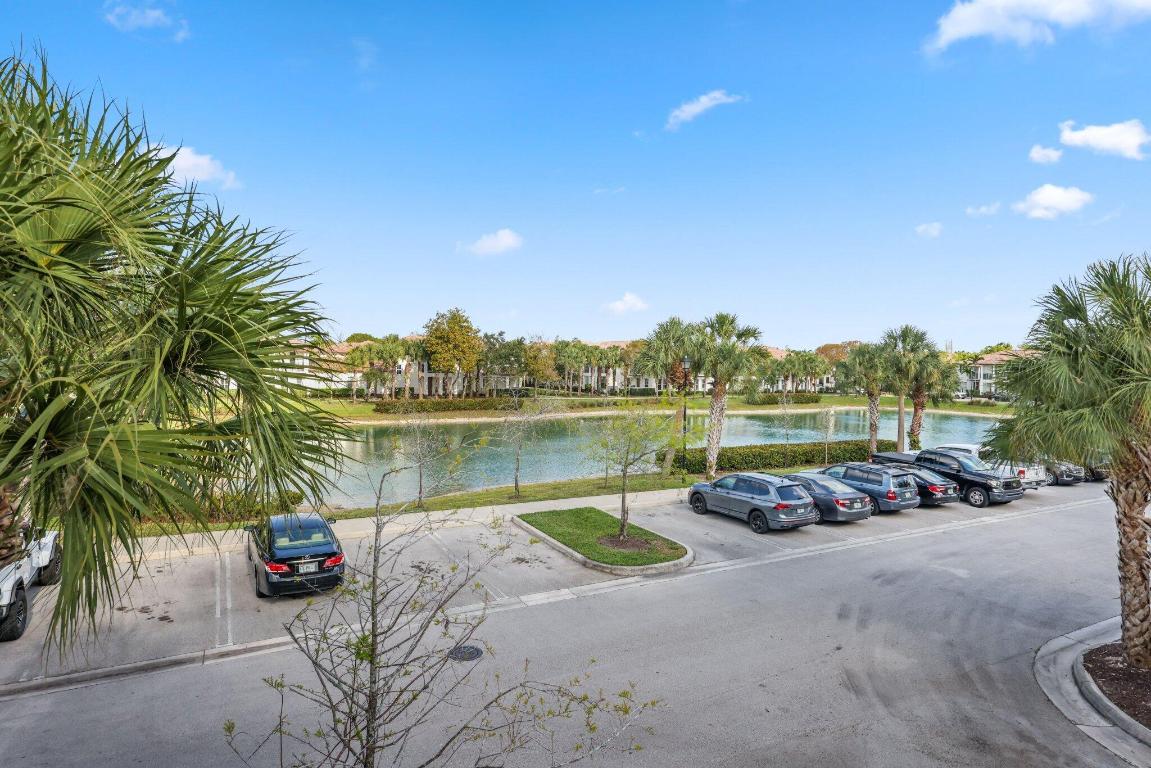 4651 Mimosa Terrace 1201