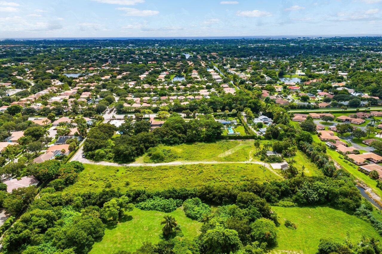 4594 133rd Road S Lucca