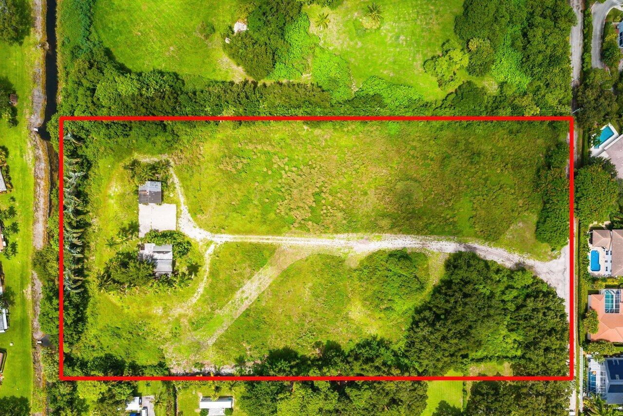 4594 133rd Road S Lucca