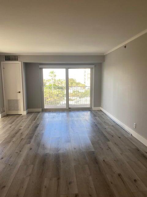 3215 S Ocean Boulevard 402