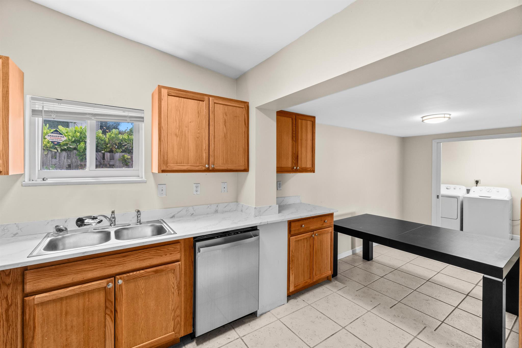 246 NE 10th Street