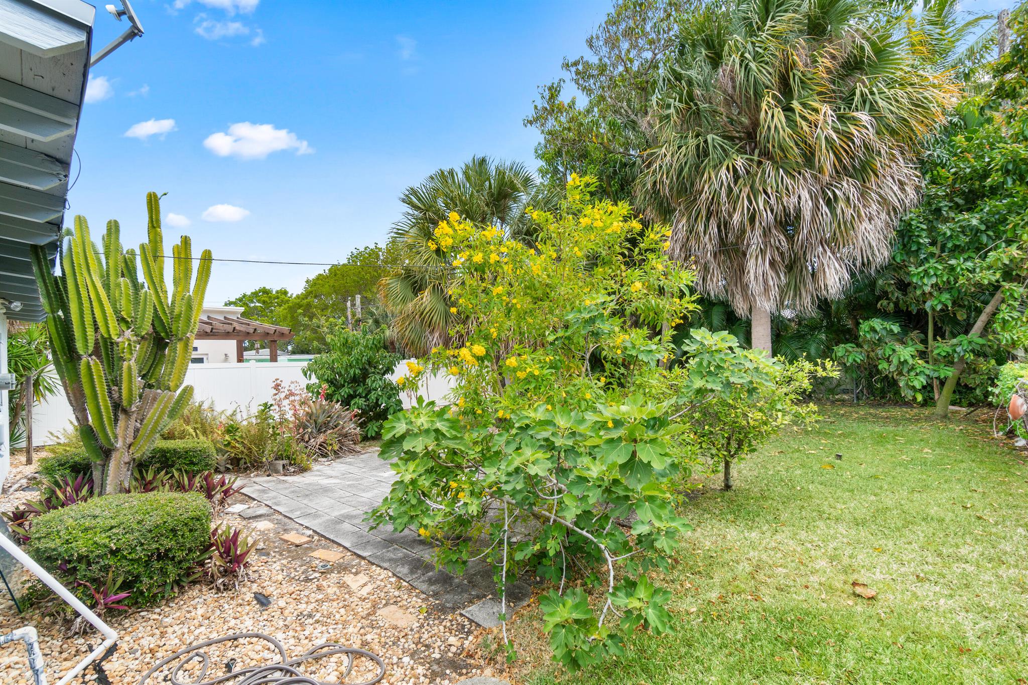 246 NE 10th Street