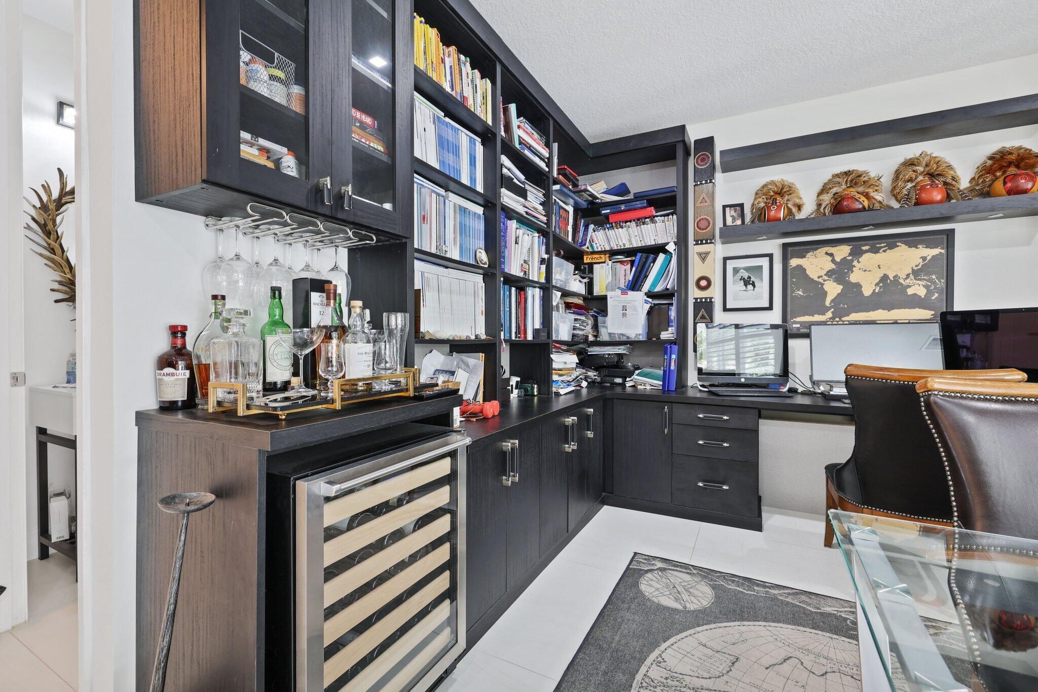 5530 NE Trieste Terrace 5530