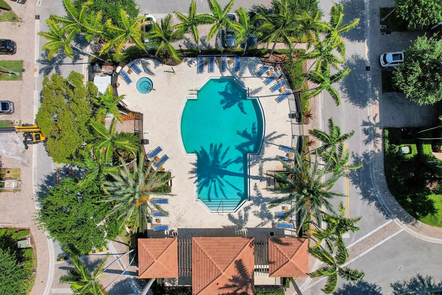 5530 NE Trieste Terrace 5530