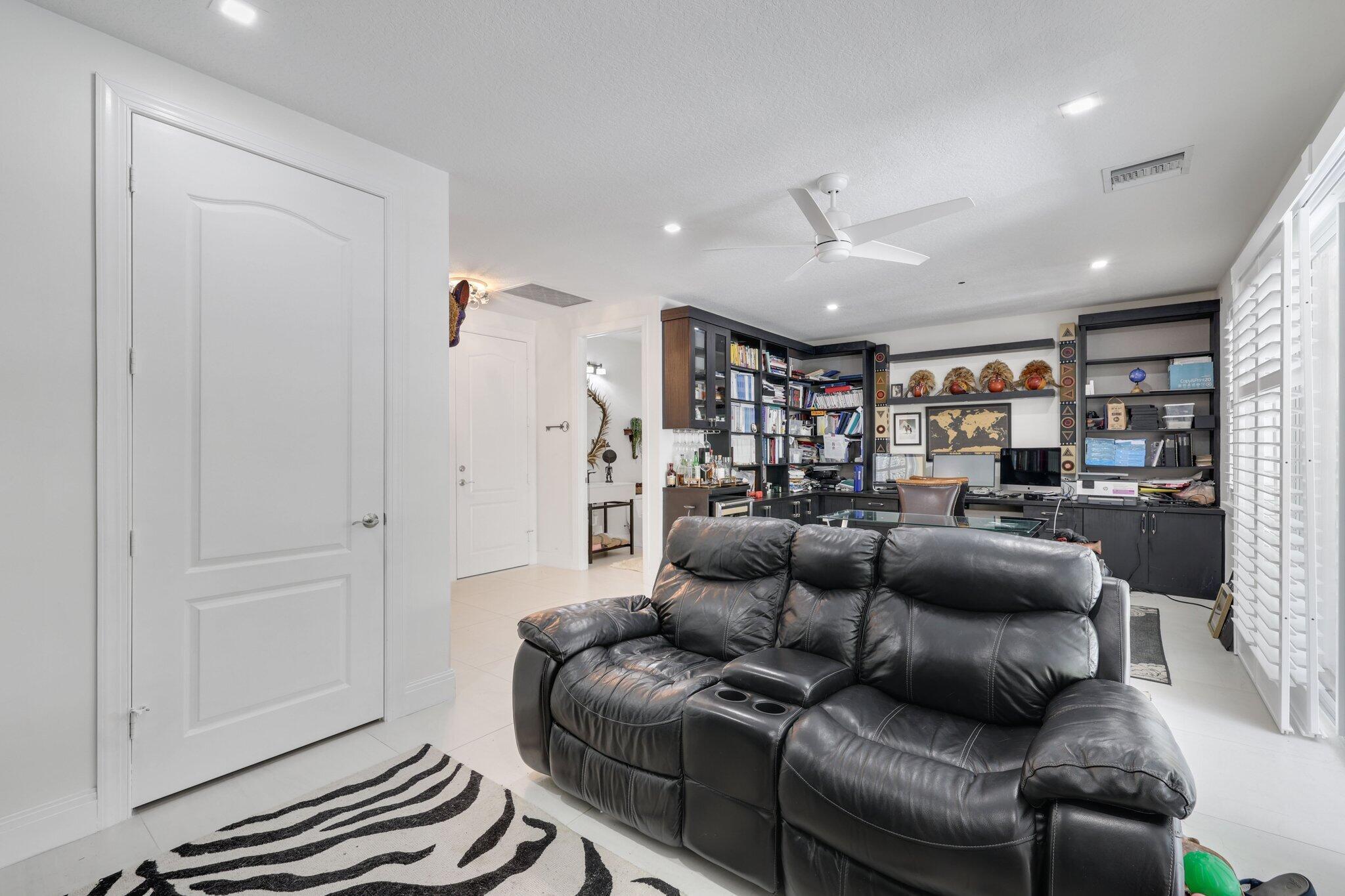 5530 NE Trieste Terrace 5530