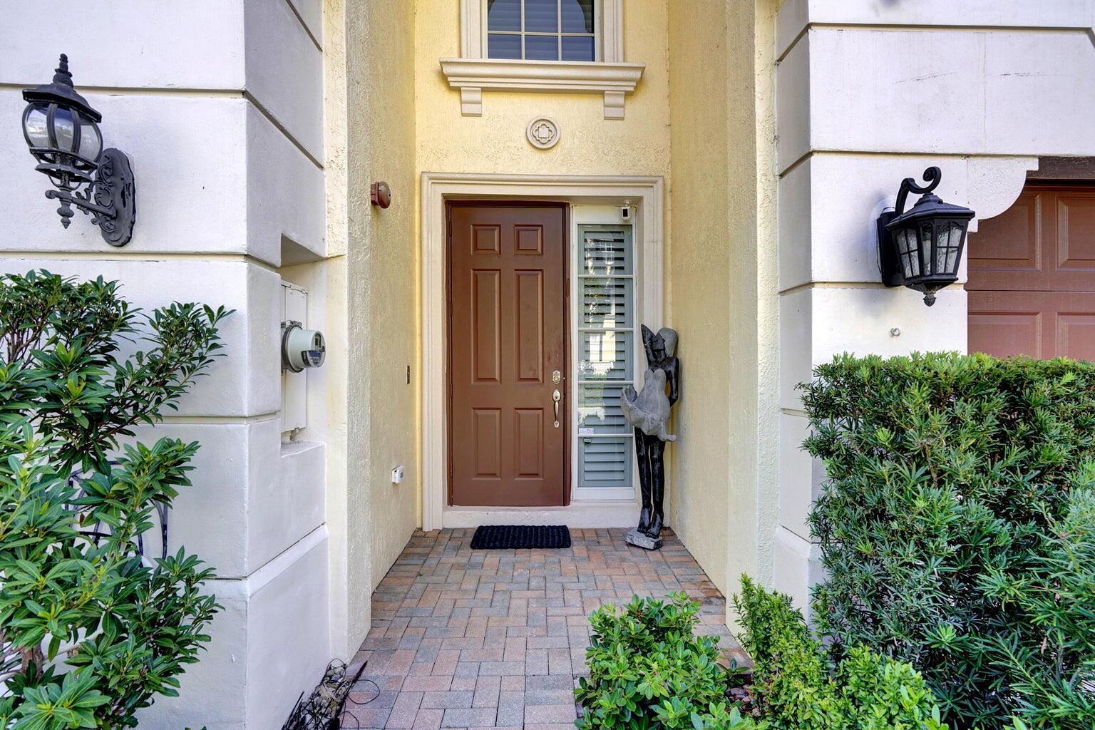 5530 NE Trieste Terrace 5530