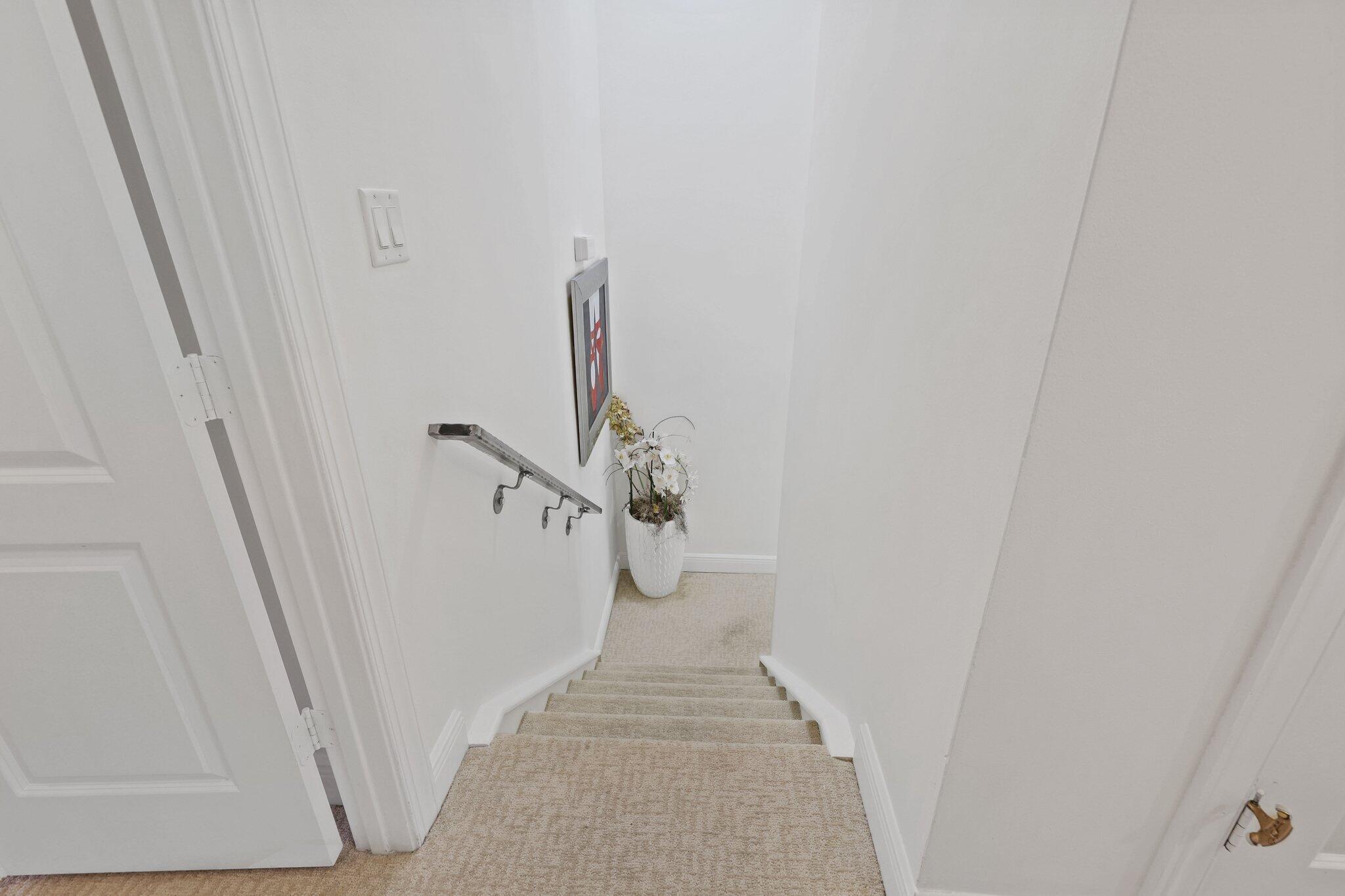 5530 NE Trieste Terrace 5530