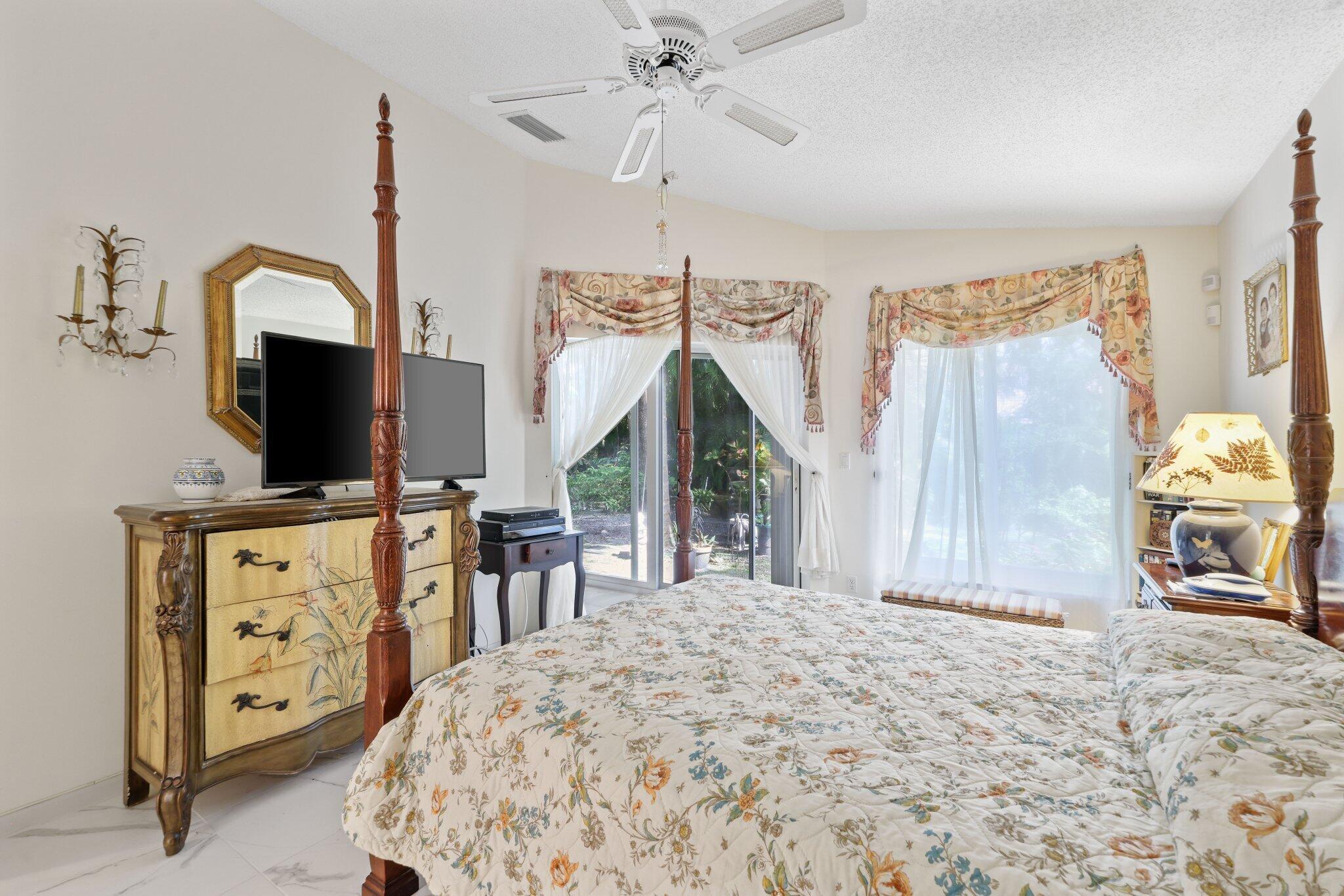 1350 SW 18th Street