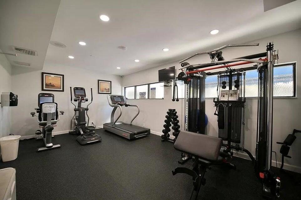 2339 SW 15th Street 16
