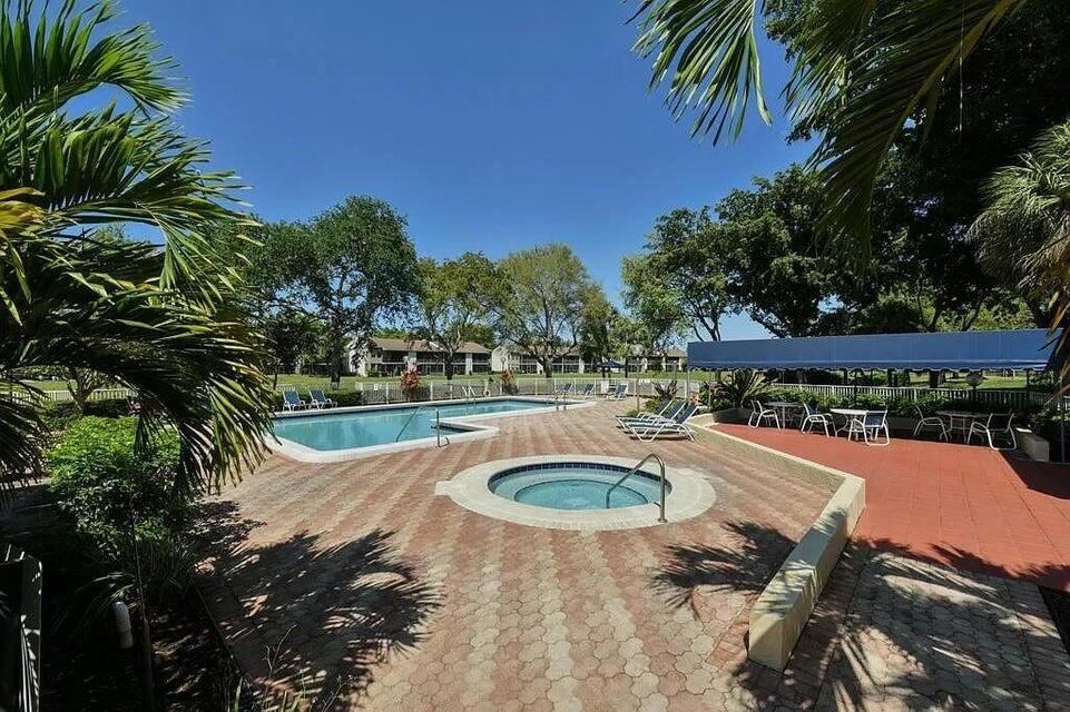 2339 SW 15th Street 16