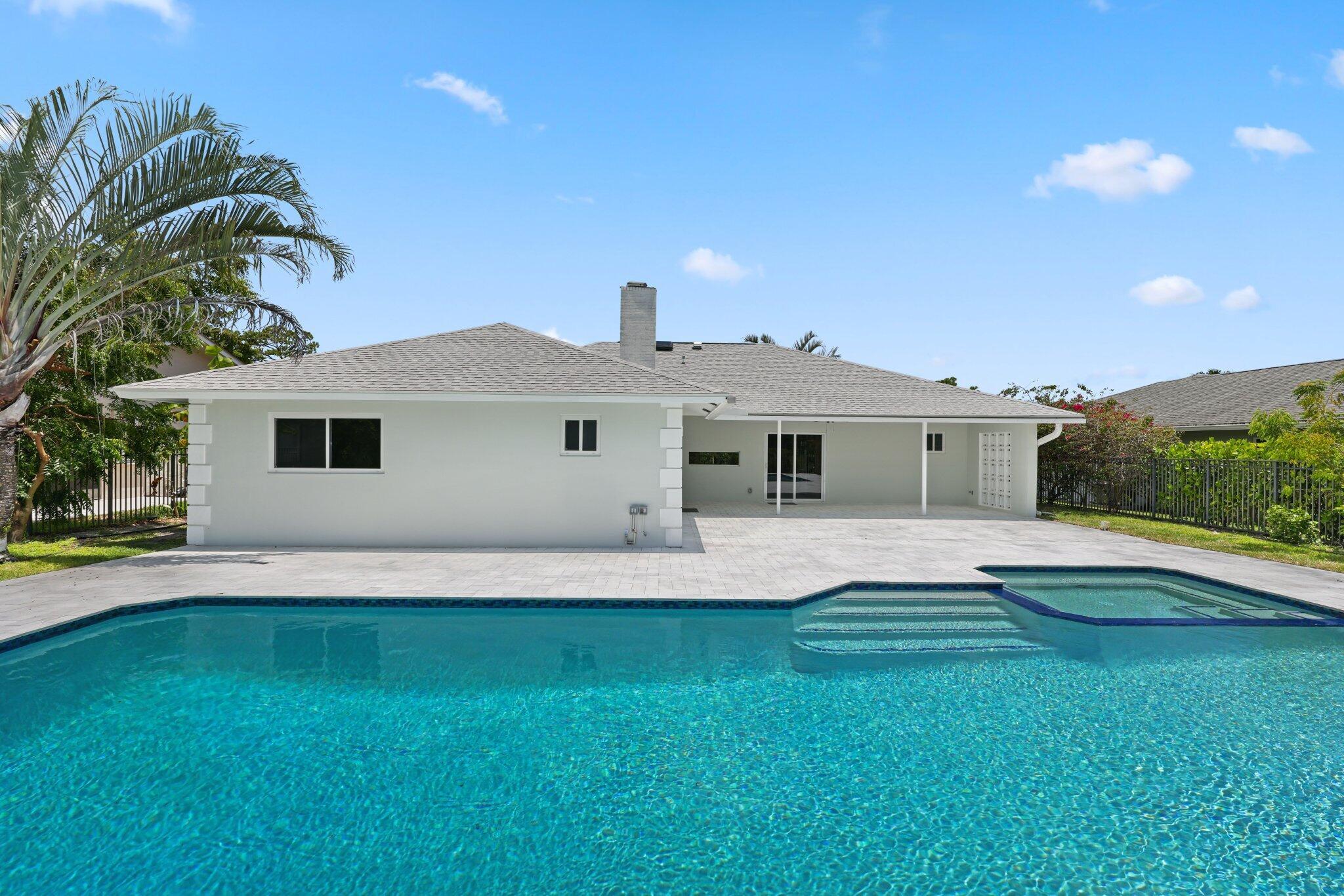 3384 Lakeview Drive
