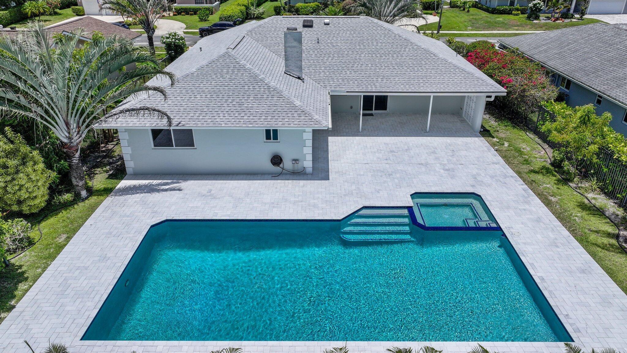 3384 Lakeview Drive