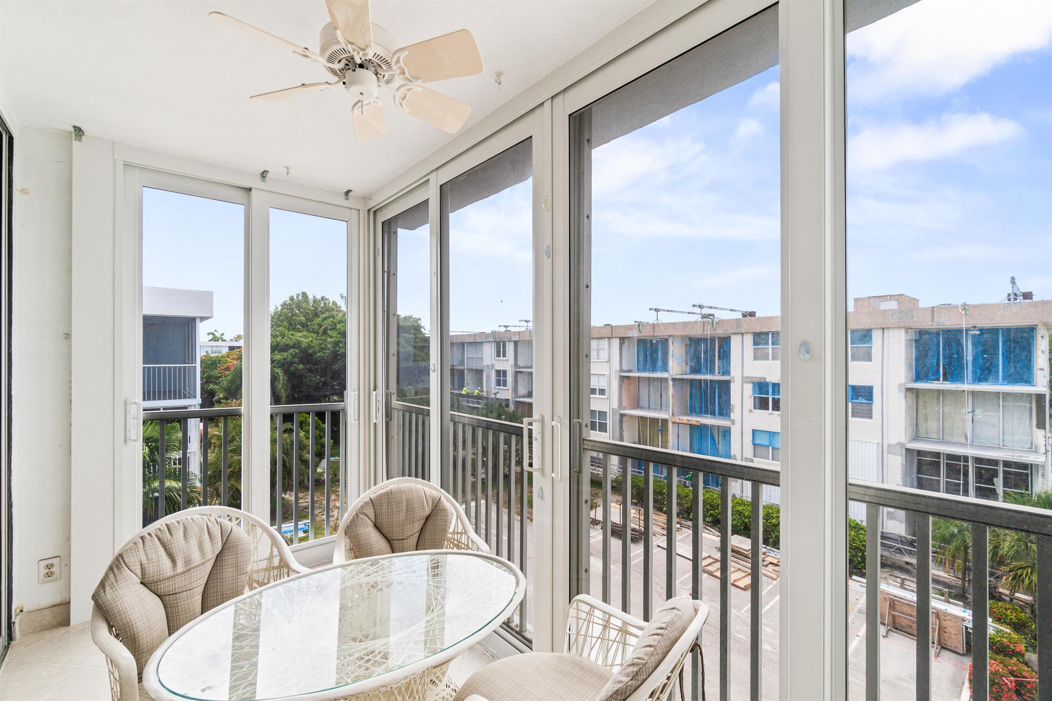 2008 S Federal Highway 401