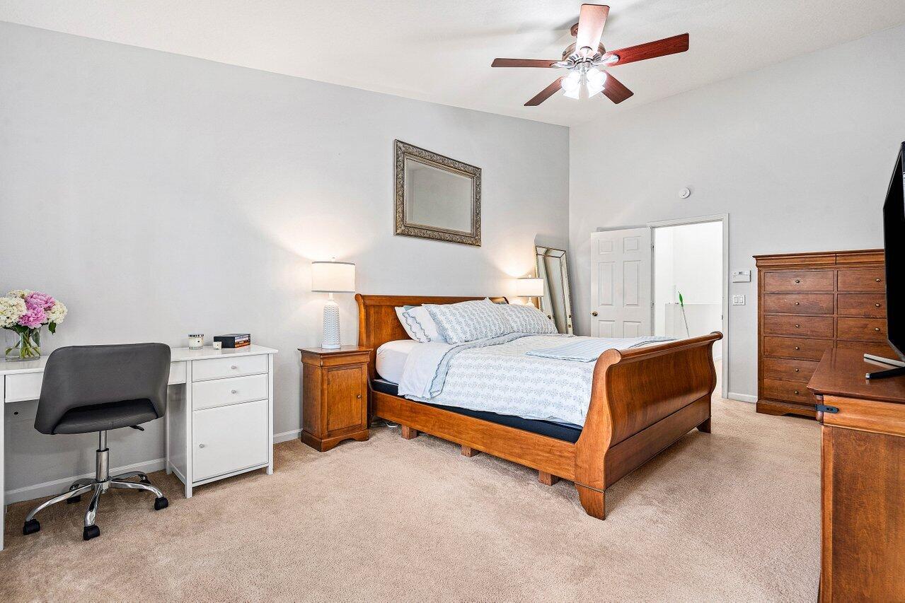 9899 Porta Leona Lane 9899