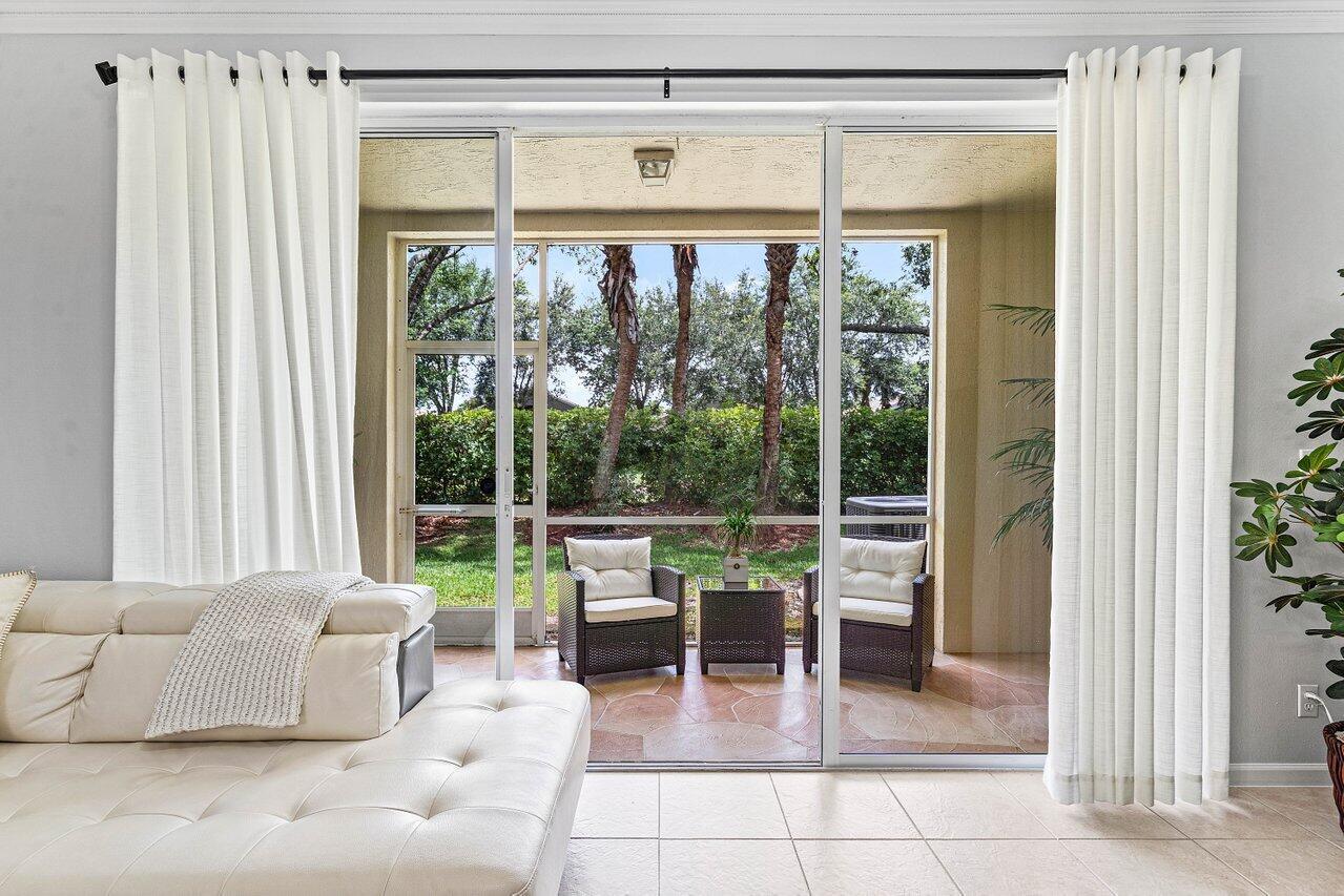 9899 Porta Leona Lane 9899