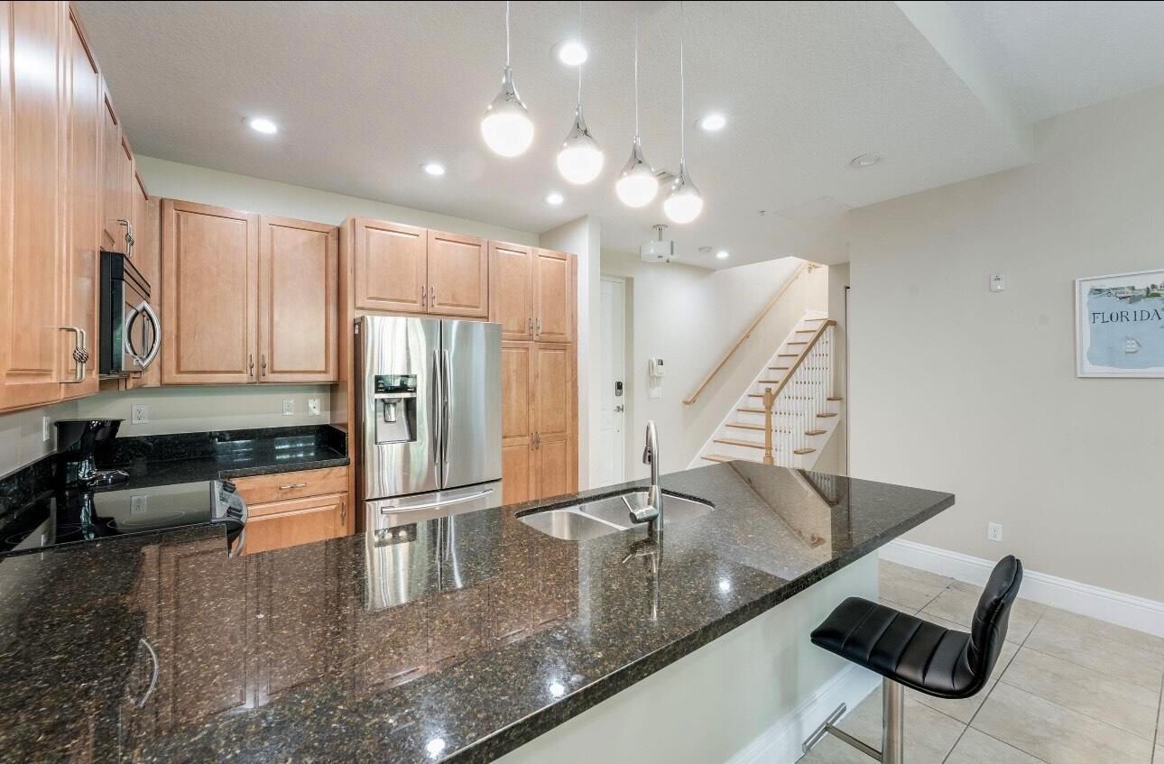 3120 E Latitude Circle 303