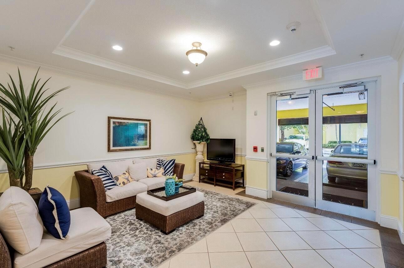 3120 E Latitude Circle 303