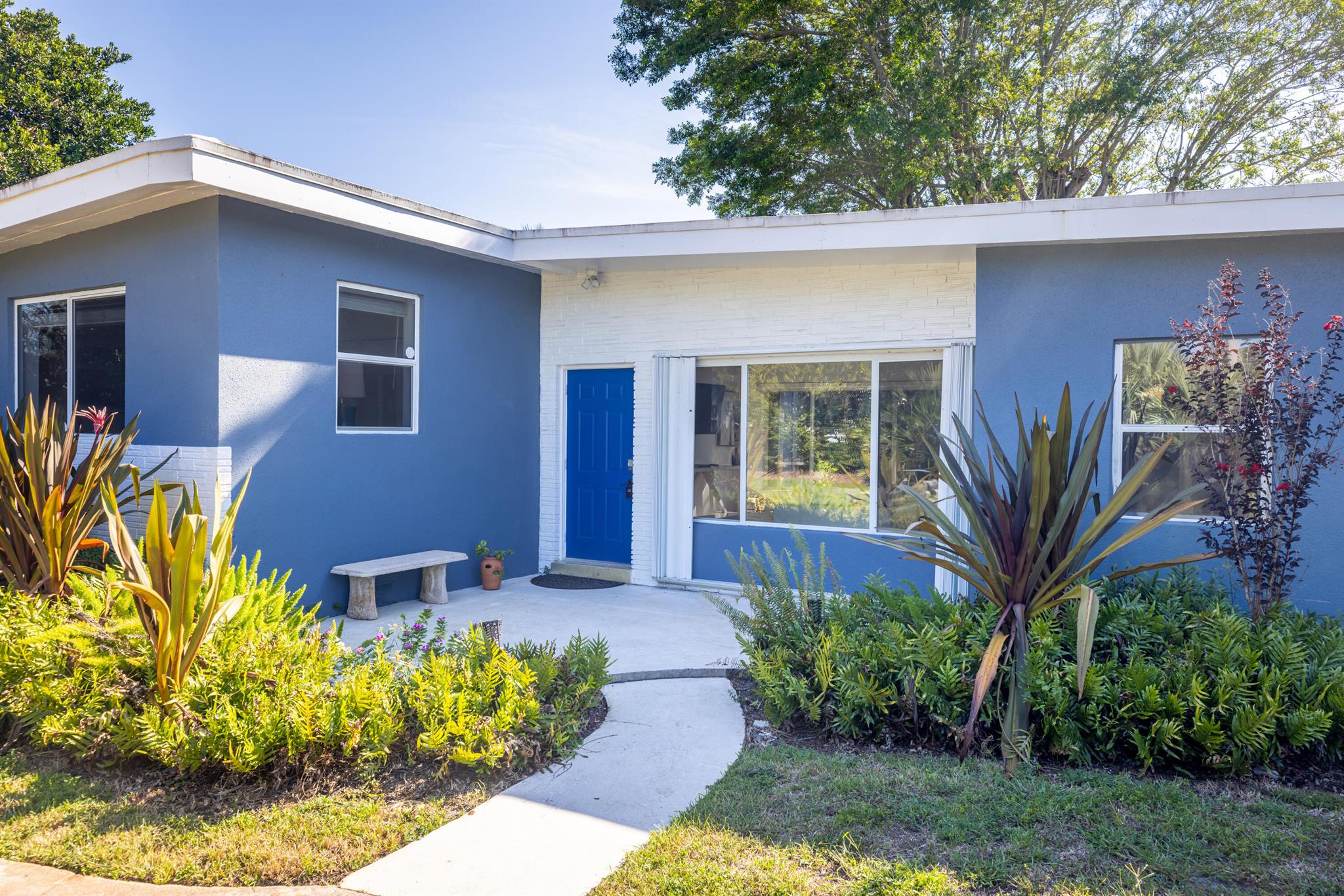 3117 Fernwood Drive