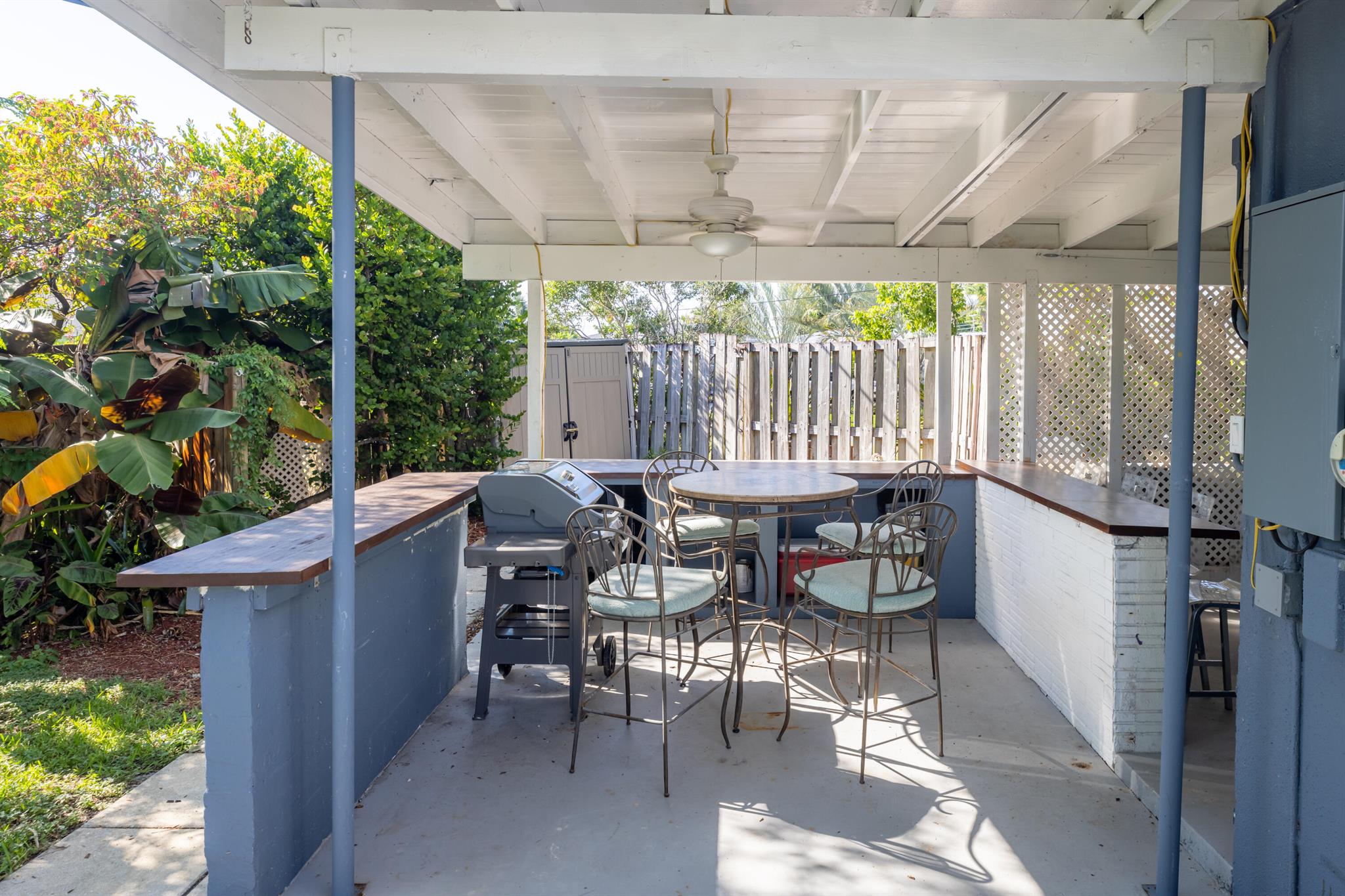 3117 Fernwood Drive