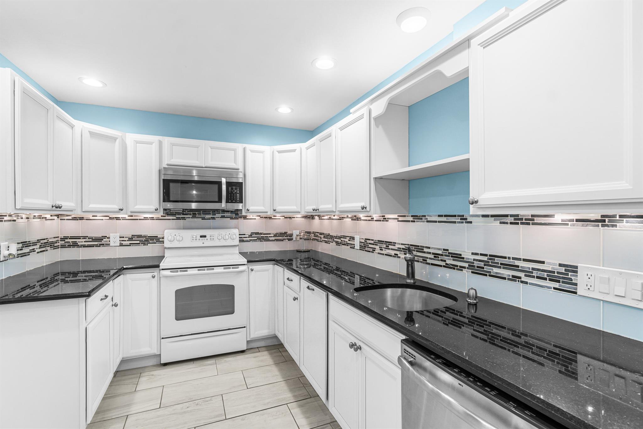 206 SW 13th Street