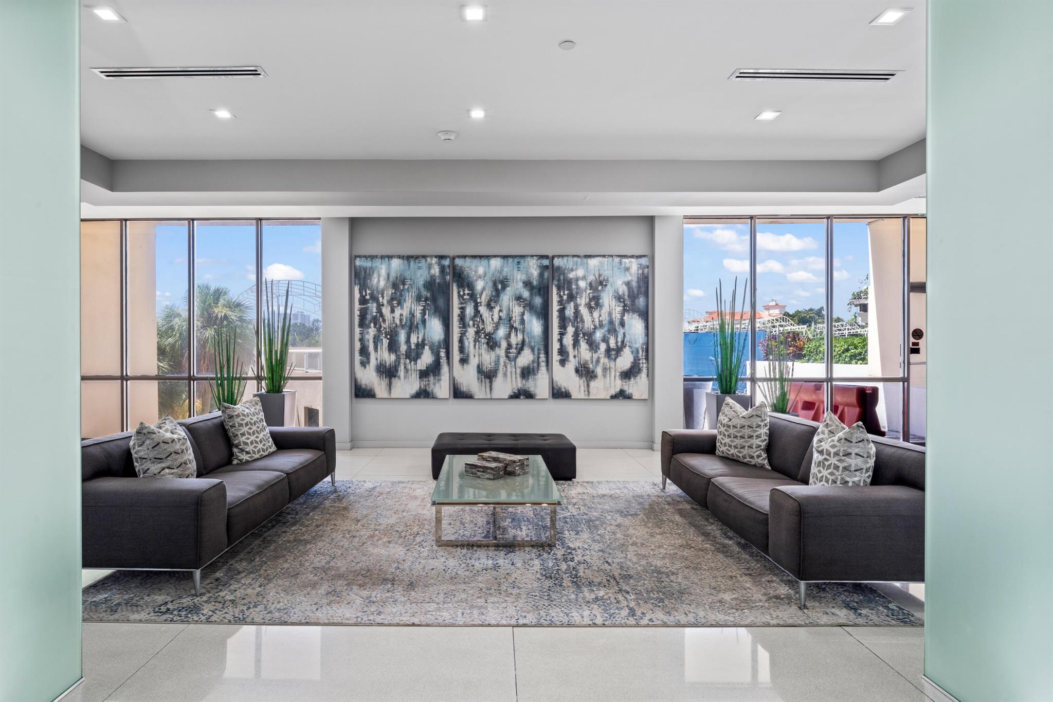 20379 W Country Club Drive 937