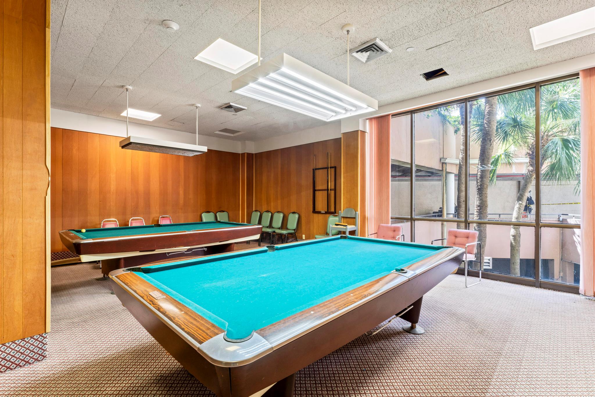 20379 W Country Club Drive 937