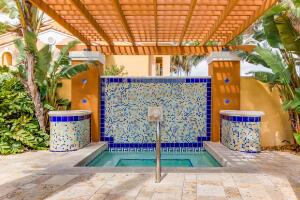 140 Yacht Club 107 Way 107