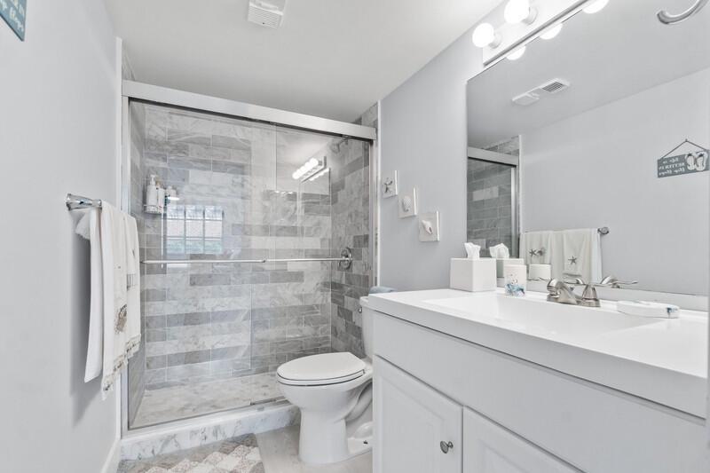 140 Yacht Club 107 Way 107