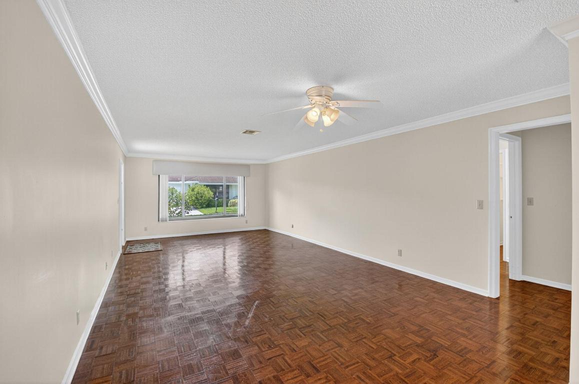 9855 Loquat Tree Run A Run A