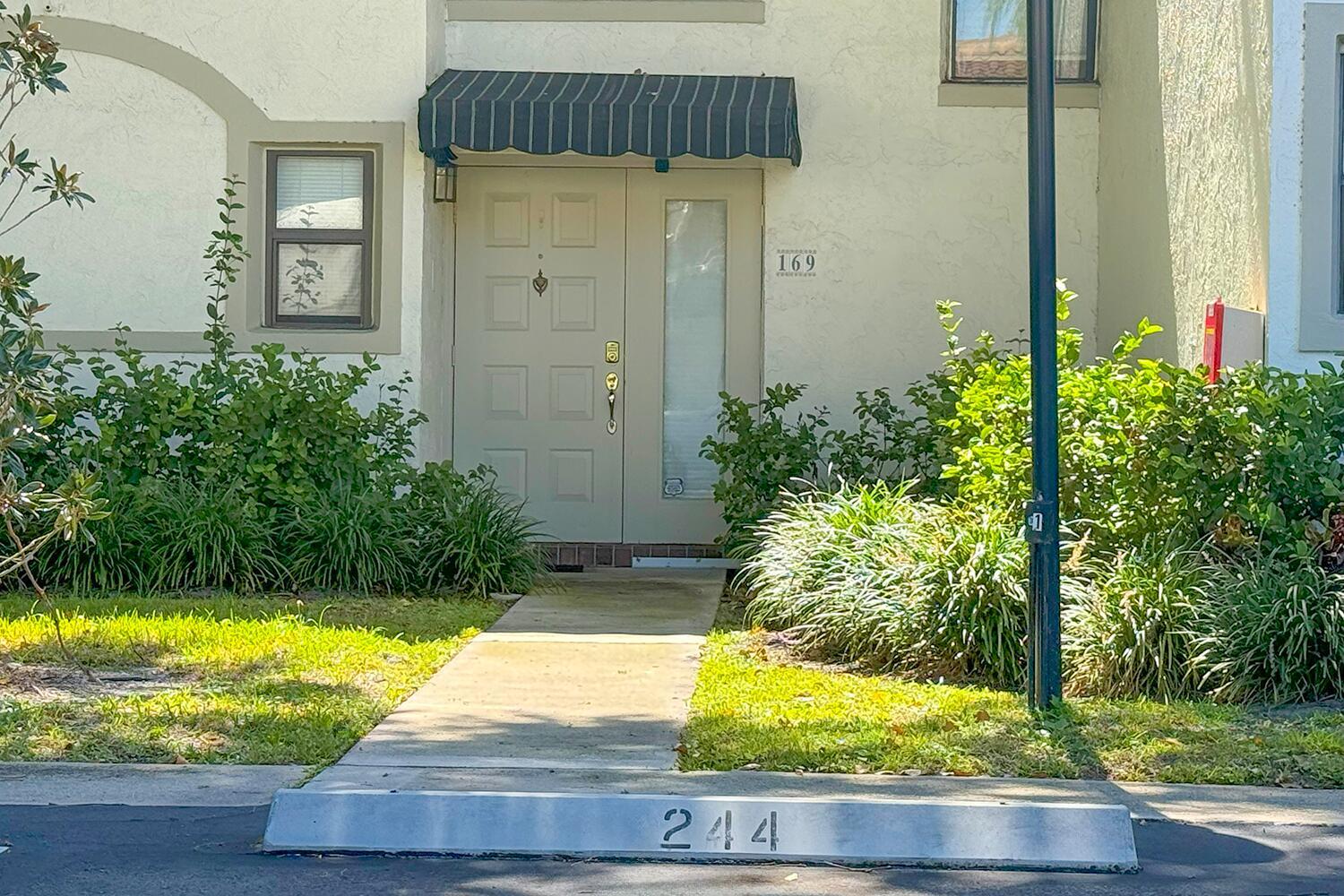 7200 NW 2nd Avenue 169