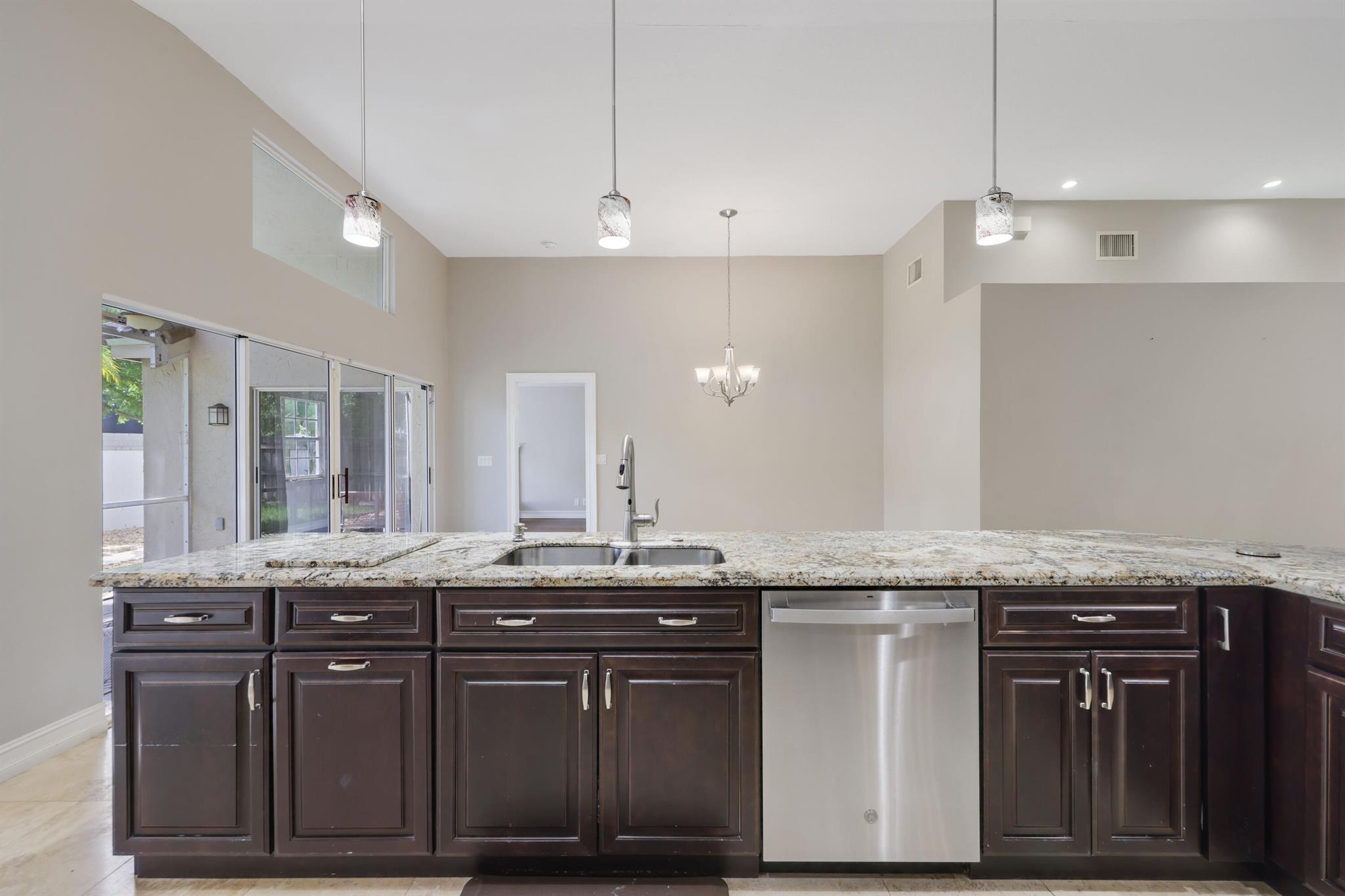 7546 Ironbridge Circle