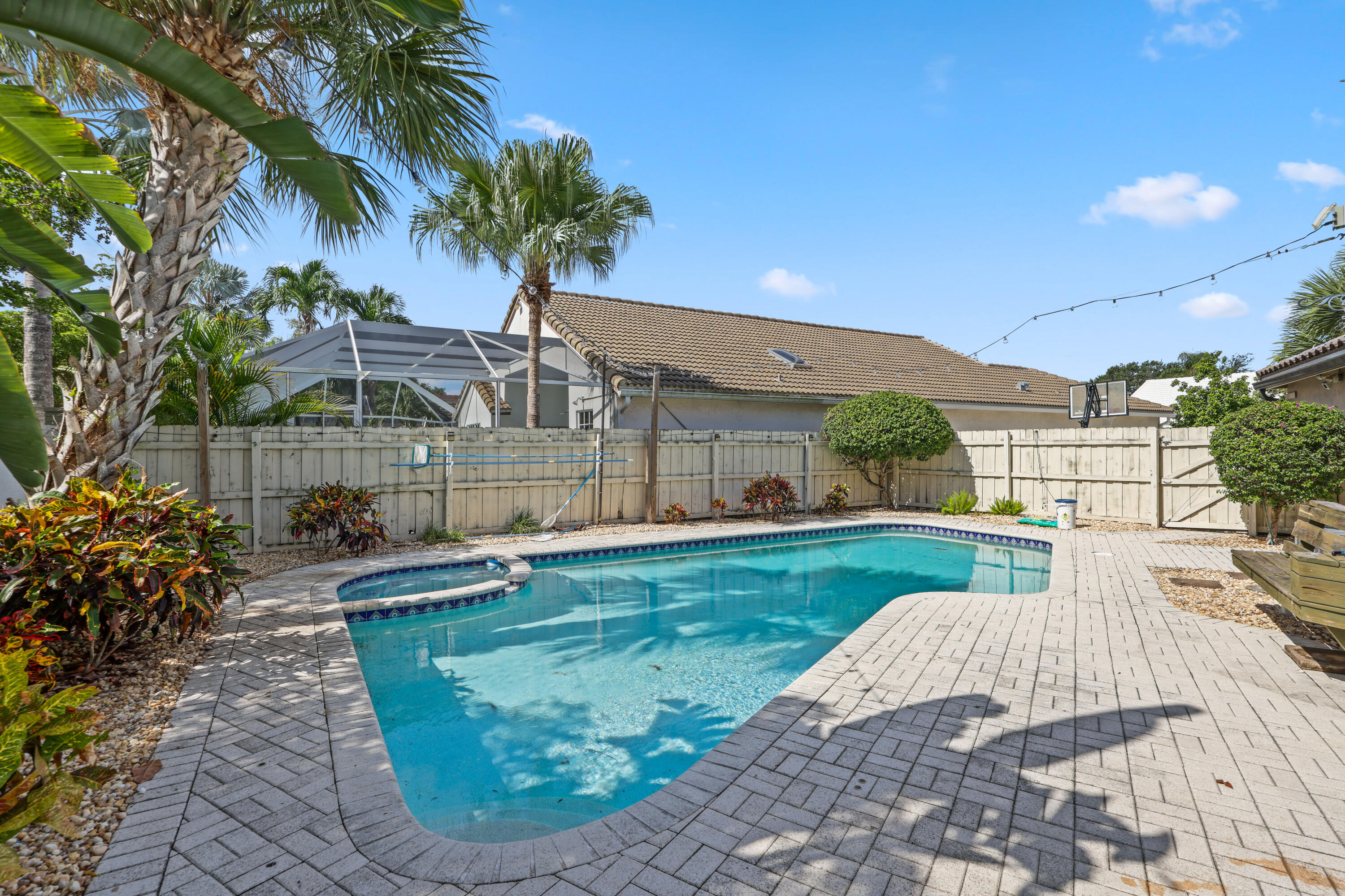 7546 Ironbridge Circle