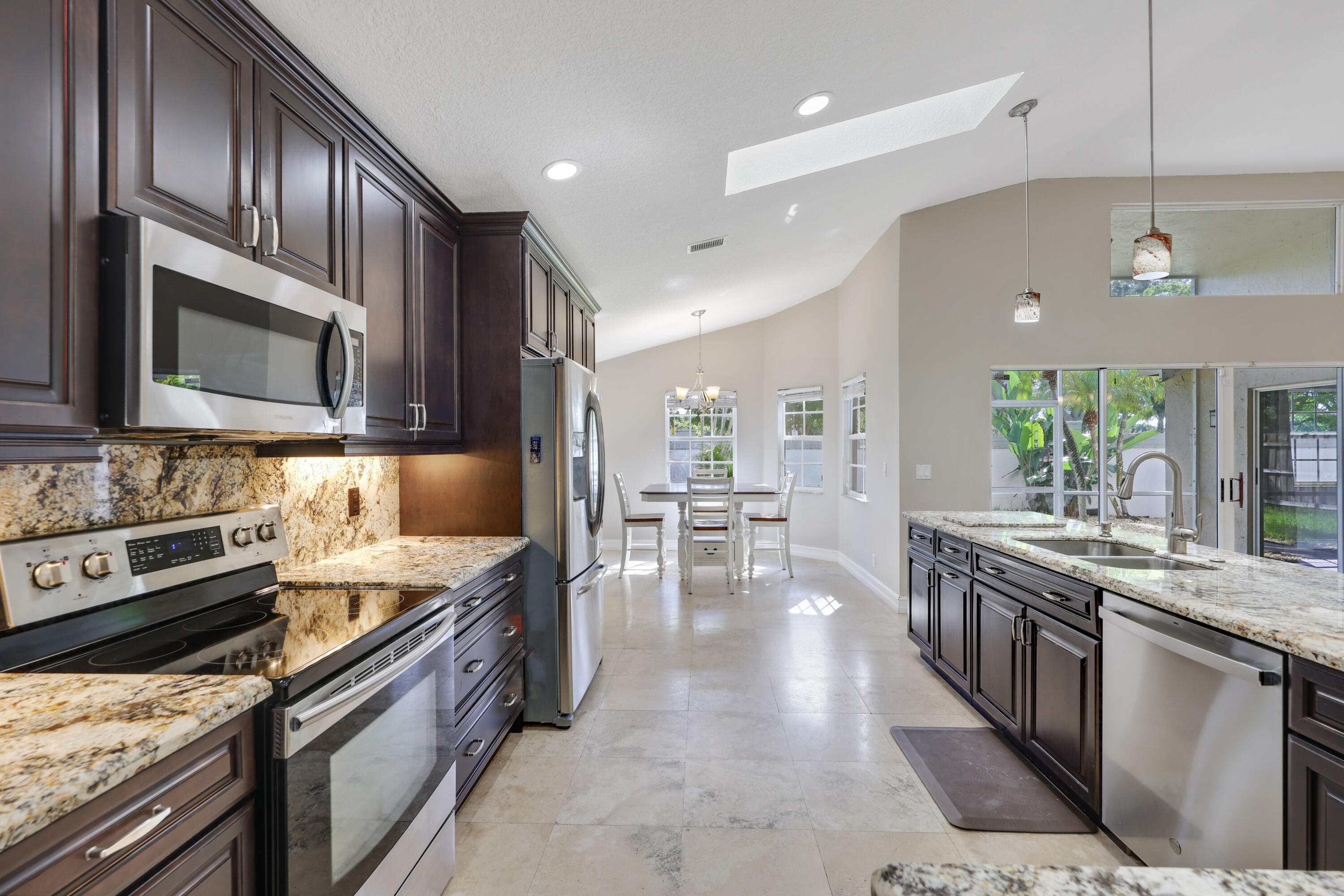 7546 Ironbridge Circle