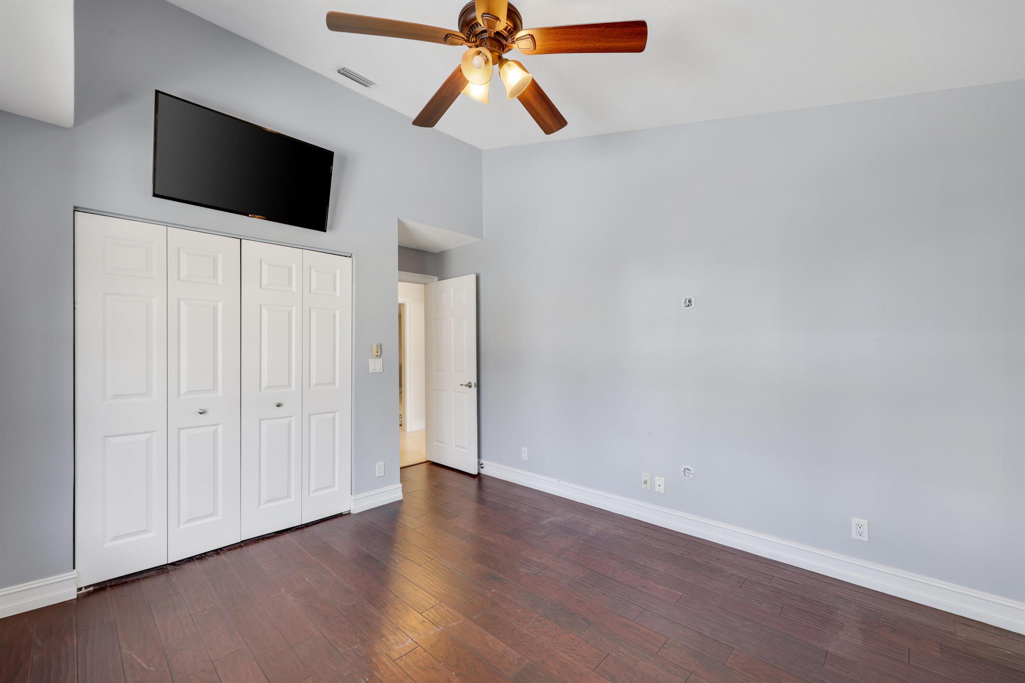 7546 Ironbridge Circle