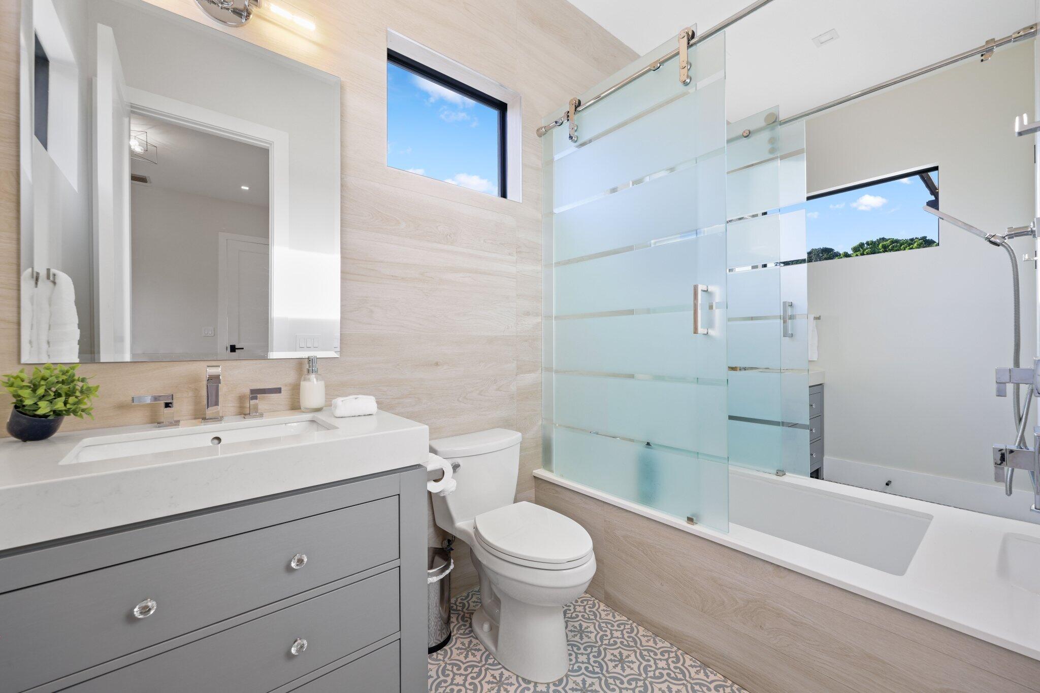 525 Whispering Pines Road