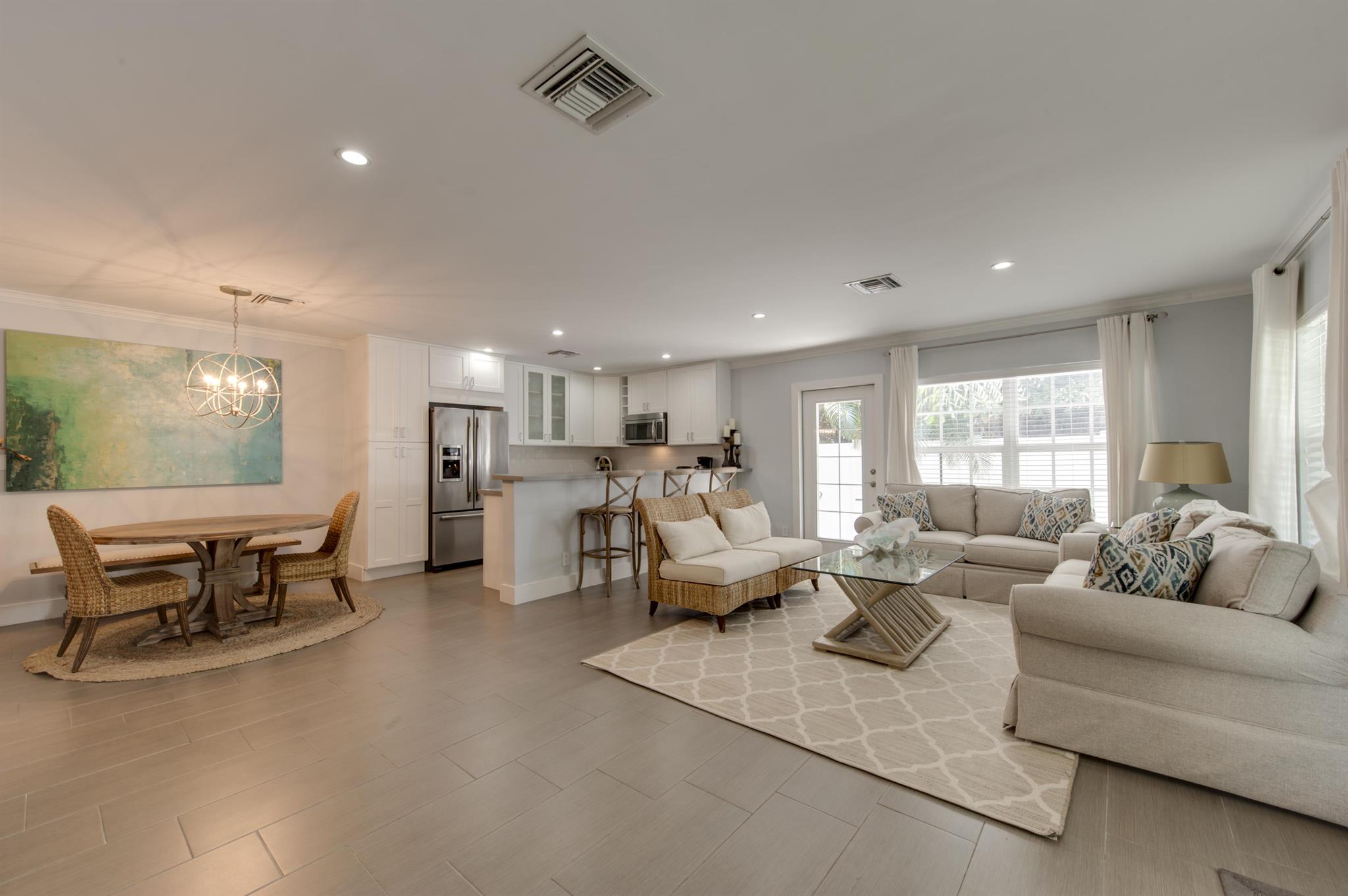 131 Venetian Drive