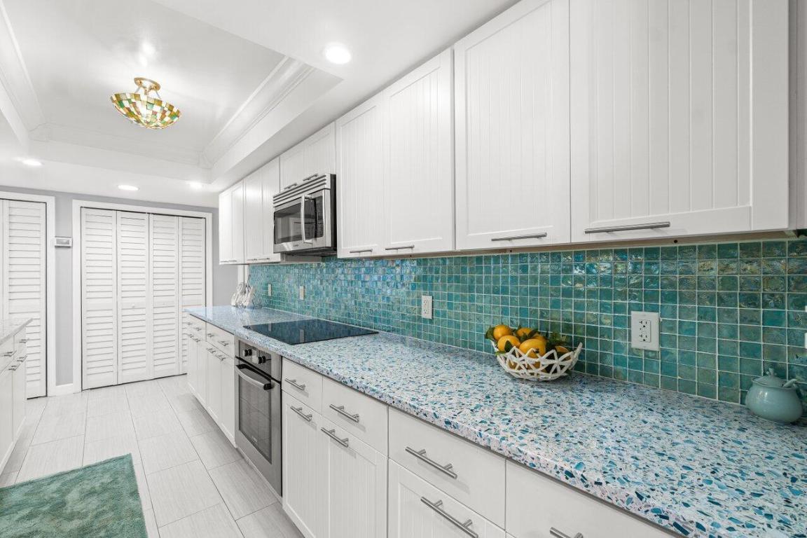 2000 S Ocean Boulevard 602