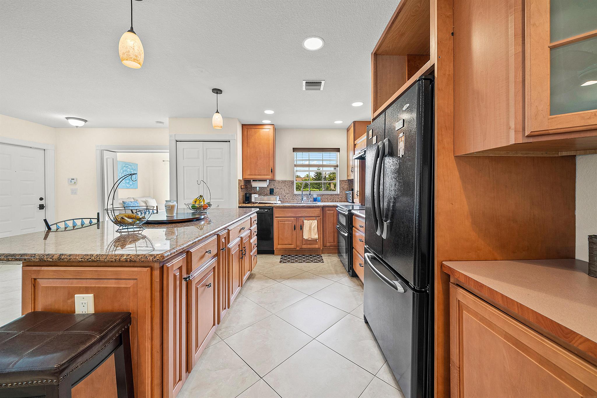 13990 Nesting Way C